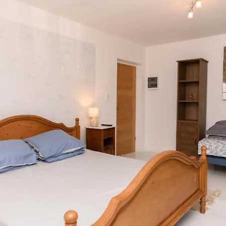 - Estate - 3 , Up To 15 Guest, 3000 Sqm - Near Tokaj & Tisza Apartmán