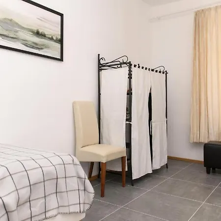 - Estate - 3 , Up To 15 Guest, 3000 Sqm - Near Tokaj & Tisza Apartmán Tiszatardos