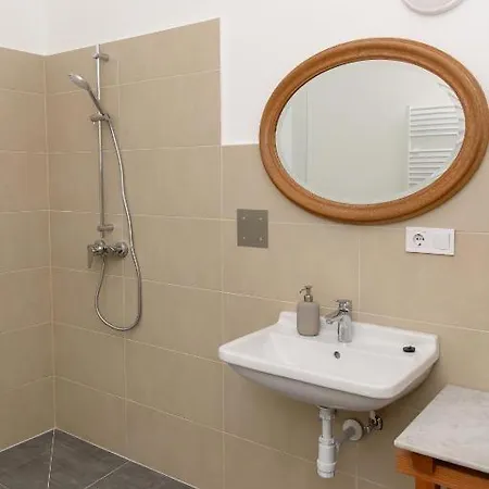 - Estate - 3 , Up To 15 Guest, 3000 Sqm - Near Tokaj & Tisza *